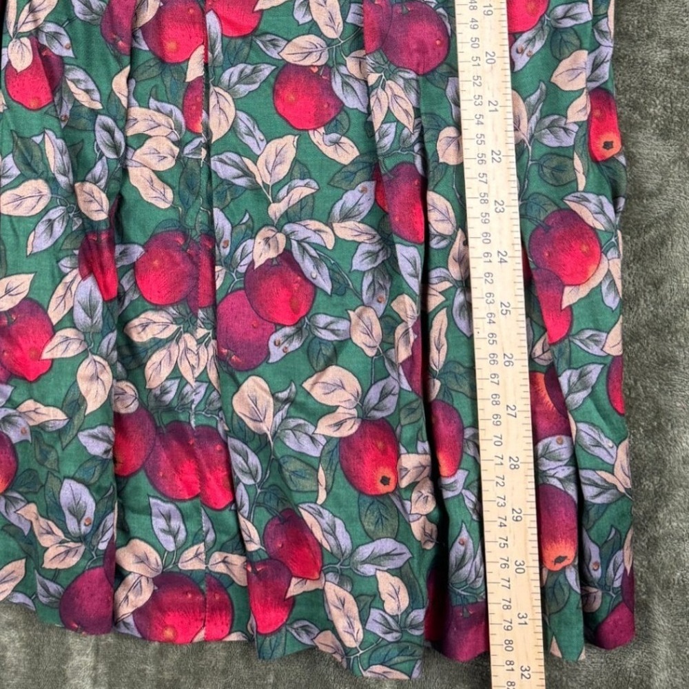 Vintage Style Apple Print Pleated Midi Skirt Green Red High Waist Pockets 26W - Picture 8 of 8